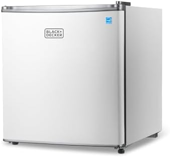 BLACK+DECKER 1.7 Cu. Ft. Compact Refrigerator, Energy Star, BCRK17W, White by Unknown
