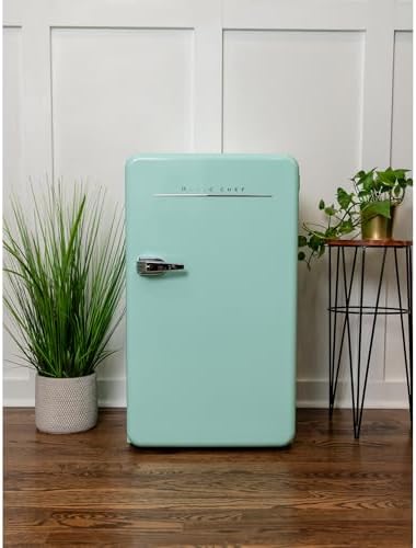 Magic Chef MCR32CHM Compact Refrigerator, Green - Image 5